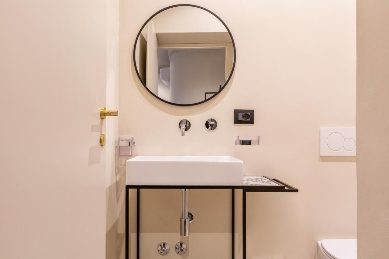 The Couper Colonna Hotel Rome Exterior photo