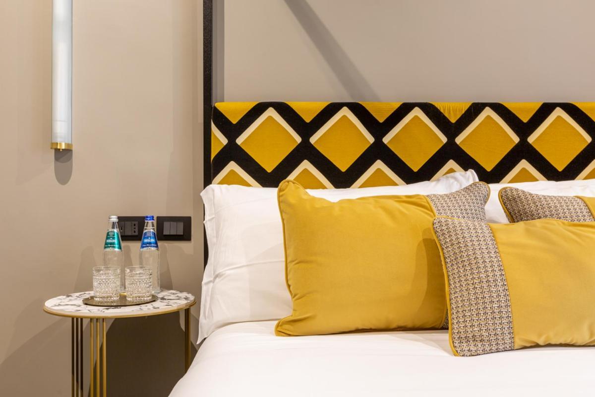 The Couper Colonna Hotel Rome Exterior photo